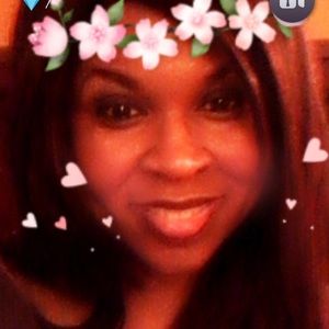 Meet your Posher, Chanee